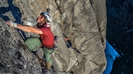First-ever El Cap all-free rope-solo in a day by Pete Whittaker