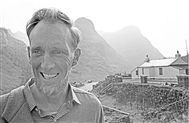 Hamish MacInnes: Legendary Mountaineer